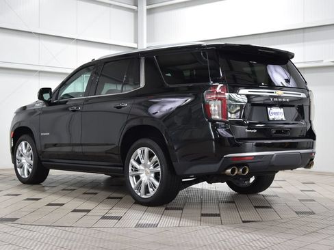 Used 2024 Chevrolet Tahoe High Country w/ Premium Package AWD/4WD image 6