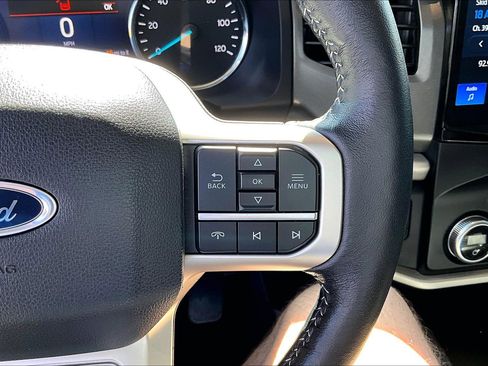 Used 2024 Ford Expedition XLT AWD/4WD image 24