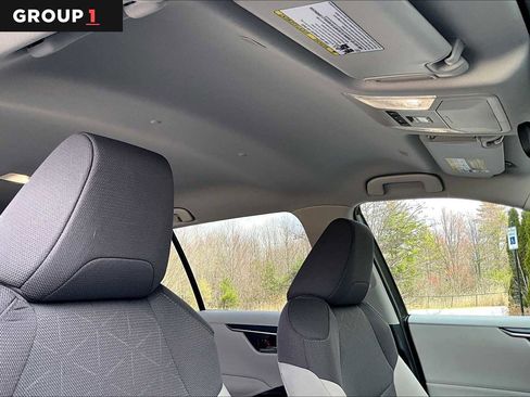 Used 2025 Toyota RAV4 XLE w/ Weather Package AWD/4WD image 14
