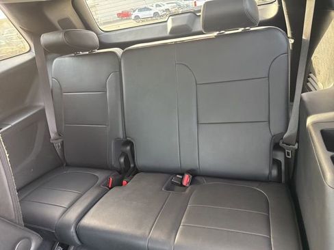 Used 2021 Chevrolet Traverse High Country image 13
