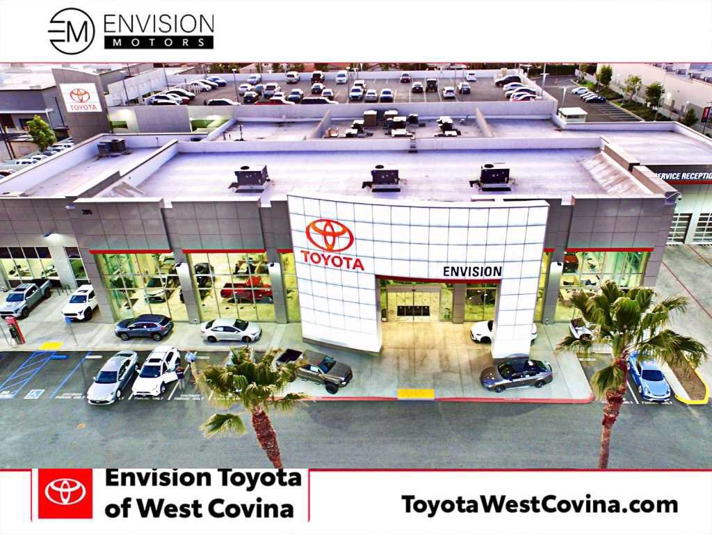 Used 2024 Toyota Tundra SR w/ SR Tow Package RWD image 12