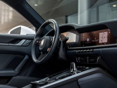 Certified 2026 Porsche 911 Carrera S RWD image 37