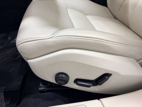 Used 2024 Volvo S60 T8 Core w/ Climate Package image 24