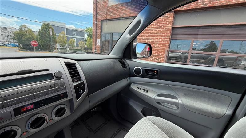 Used 2009 Toyota Tacoma 2WD Access Cab w/ SR5 Pkg #2 image 23