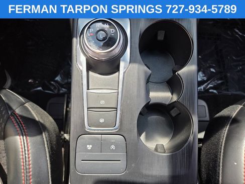 Used 2025 Ford Escape ST-Line Select AWD/4WD image 29
