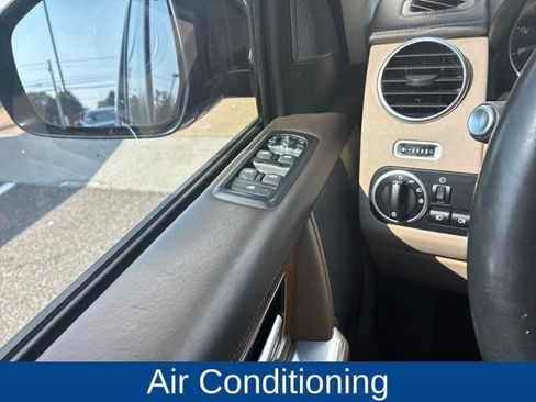 Used 2016 Land Rover LR4 HSE LUX AWD/4WD image 15