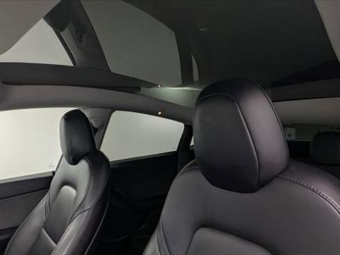 Used 2020 Tesla Model Y Long Range AWD/4WD image 31