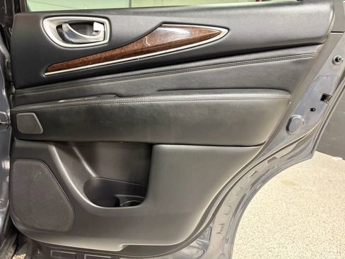 Used 2013 INFINITI JX35 AWD w/ Premium Pkg image 29