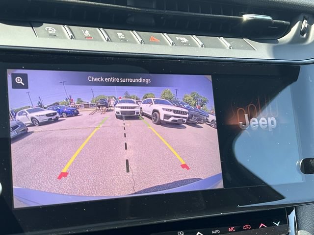 New 2026 Jeep Grand Cherokee Altitude AWD/4WD image 12