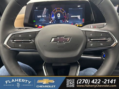 New 2026 Chevrolet Equinox ACTIV w/ Convenience Package III image 26