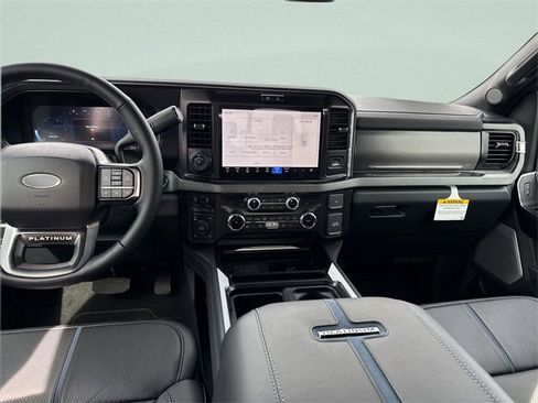 New 2026 Ford F250 Platinum w/ FX4 Off-Road Package image 18