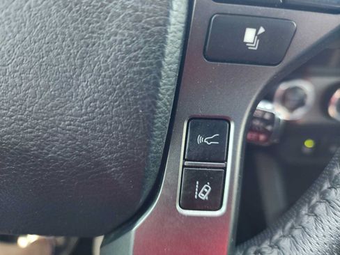 Used 2019 Toyota Tacoma TRD Off-Road AWD/4WD image 22