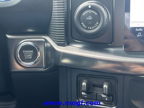 Used 2025 Ford F150 Raptor AWD/4WD image 9