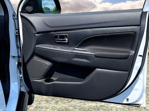 Used 2024 Mitsubishi Outlander Sport AWD image 28