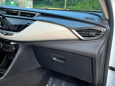 Certified 2022 Buick Encore GX Essence w/ Advanced Technology Package image 22