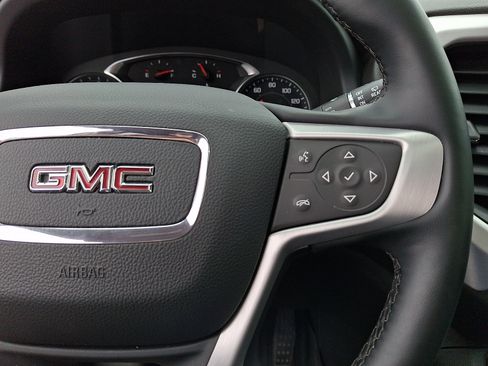 Used 2023 GMC Acadia SLT w/ Preferred Package AWD/4WD image 24