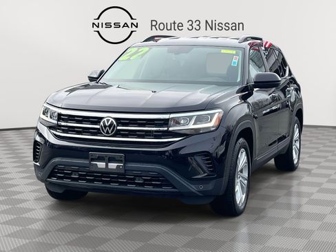 Used 2022 Volkswagen Atlas SE image 2