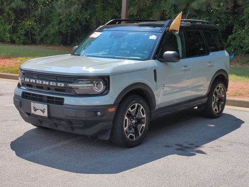 Certified 2022 Ford Bronco Sport Outer Banks w/ Tech Package AWD/4WD image 6
