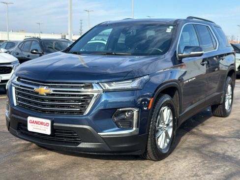 Used 2023 Chevrolet Traverse LT w/ LPO, Floor Liner Package image 2