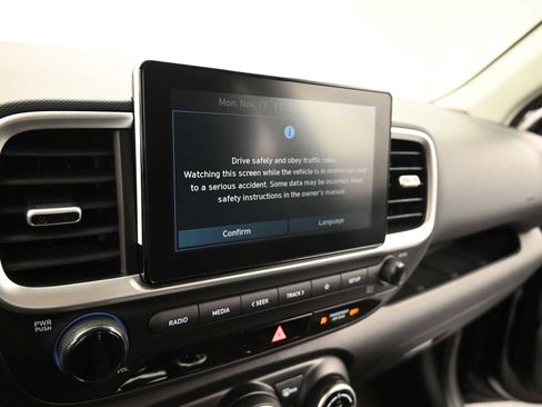 New 2026 Hyundai Venue SEL image 17