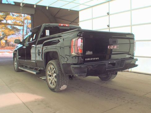 Used 2018 GMC Sierra 1500 Denali image 4