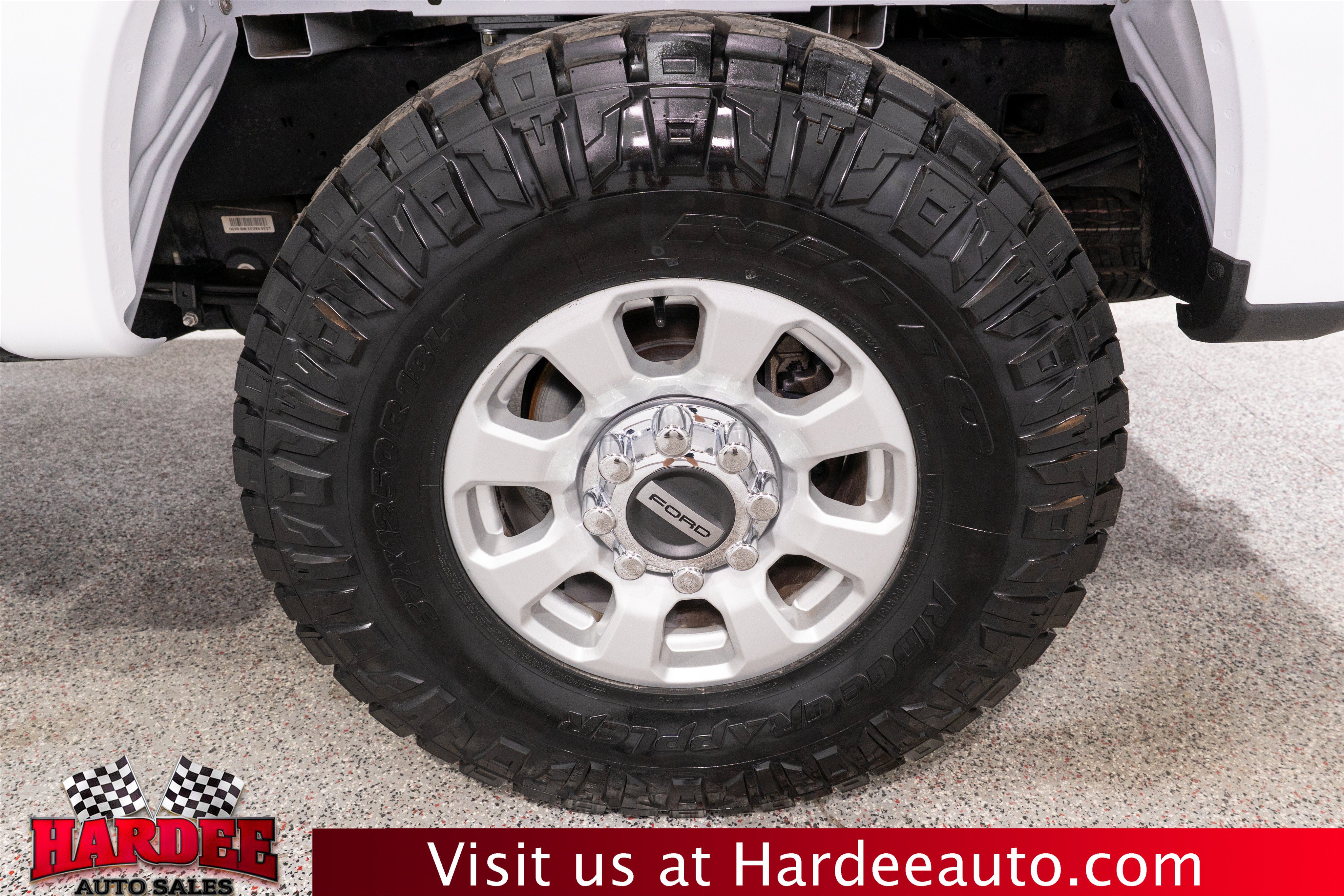 Used 2024 Ford F250 XLT w/ Snow Plow Prep Package AWD/4WD image 10