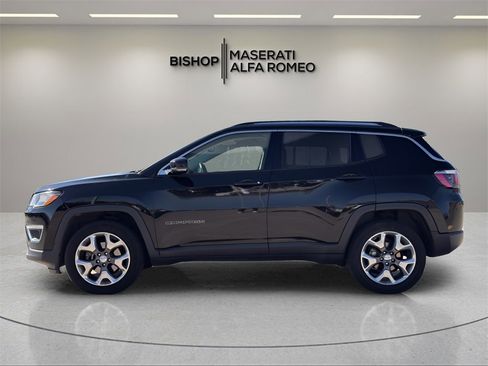Used 2018 Jeep Compass Limited image 4