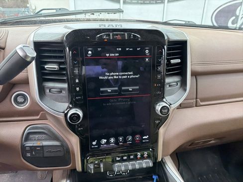 Used 2020 RAM 2500 Laramie image 13