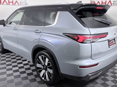 Used 2025 Mitsubishi Outlander SEL AWD/4WD image 4