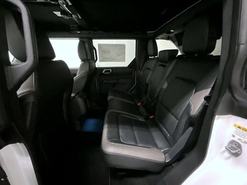 New 2025 Ford Bronco Outer Banks image 11