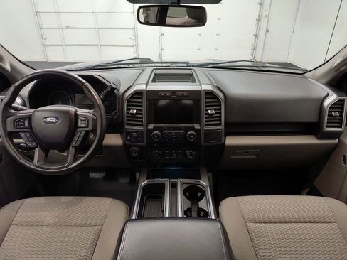Used 2018 Ford F150 XLT w/ Equipment Group 302A Luxury image 14