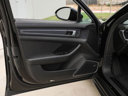 Used 2022 Porsche Panamera Platinum Edition RWD image 15