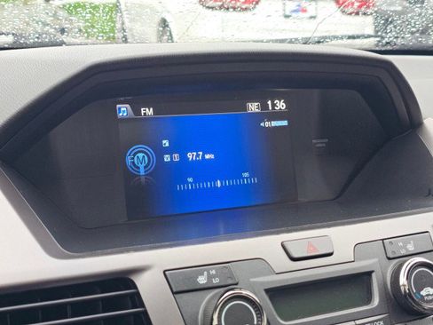 Used 2017 Honda Odyssey EX-L image 35