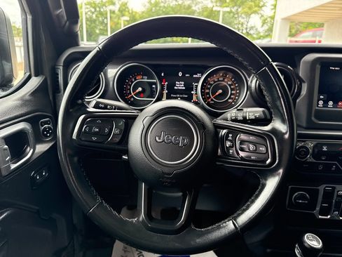 Used 2021 Jeep Wrangler Unlimited Sport AWD/4WD image 14