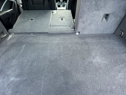 Used 2020 Audi Q3 2.0T Premium Plus w/ Premium Plus Package image 14