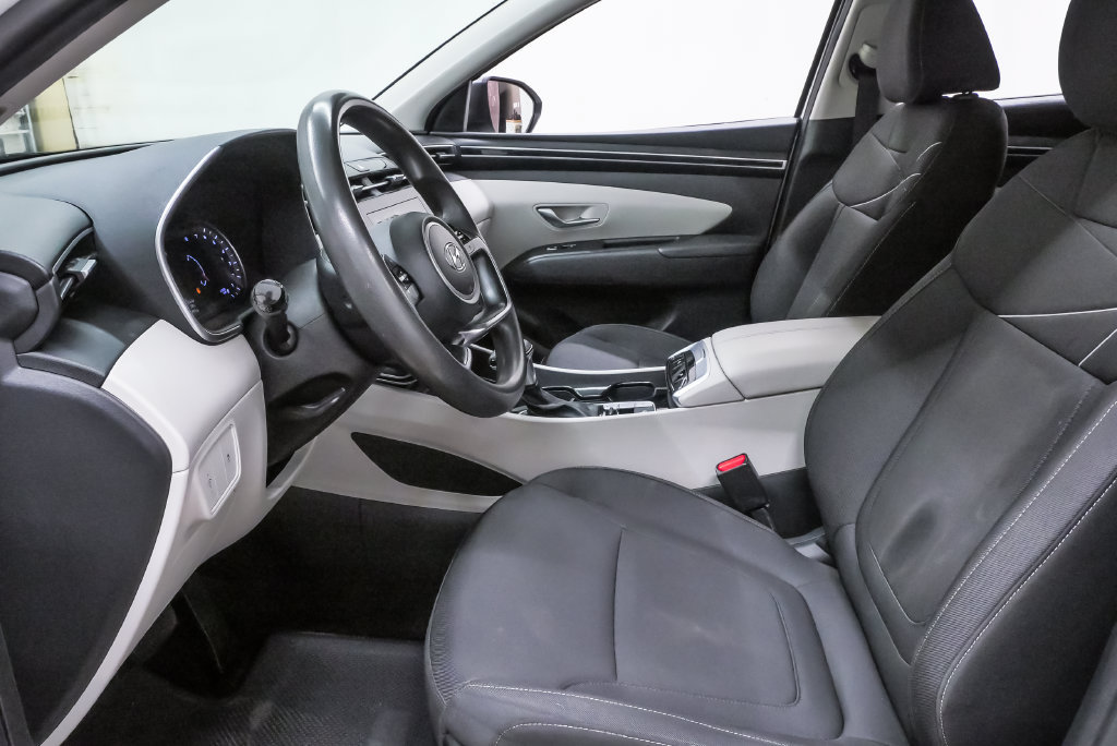 Certified 2022 Hyundai Tucson SEL FWD image 9