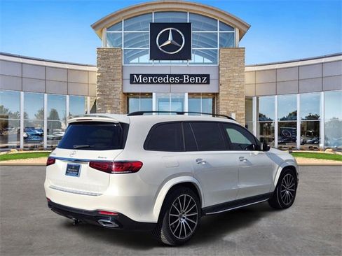 Certified 2022 Mercedes-Benz GLS 450 4MATIC image 4