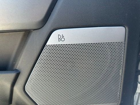 Used 2025 Ford F250 Lariat w/ Tremor Off-Road Package image 25