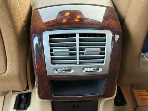 Used 2009 Mercedes-Benz S 550 4MATIC image 45