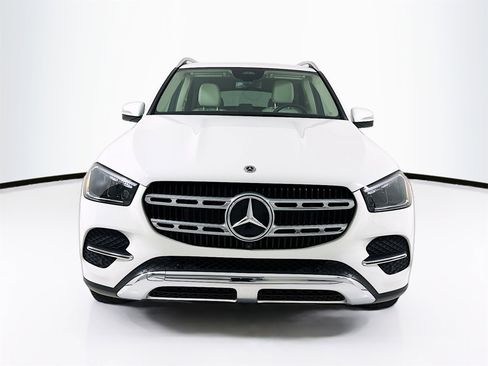 Certified 2025 Mercedes-Benz GLE 350 4MATIC image 2