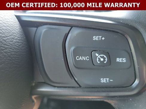 Used 2023 Jeep Gladiator Sport AWD/4WD image 30
