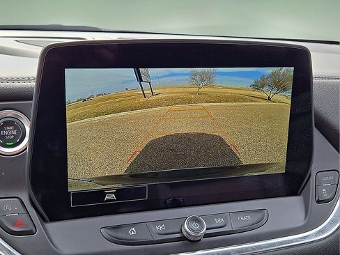 Used 2025 Chevrolet Blazer LT image 27