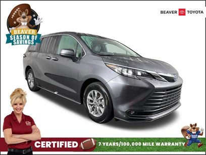 Used 2025 Toyota Sienna XLE