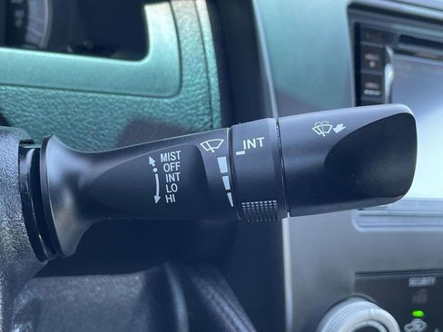 Used 2014 Toyota Camry SE image 30