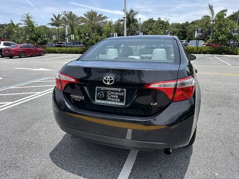 Used 2014 Toyota Corolla LE FWD image 25
