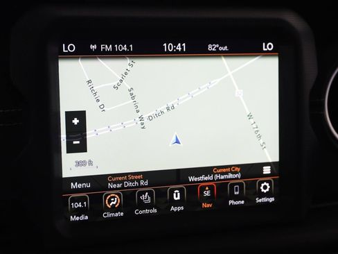 Used 2022 Jeep Wrangler Unlimited Sahara w/ Cold Weather Group image 10