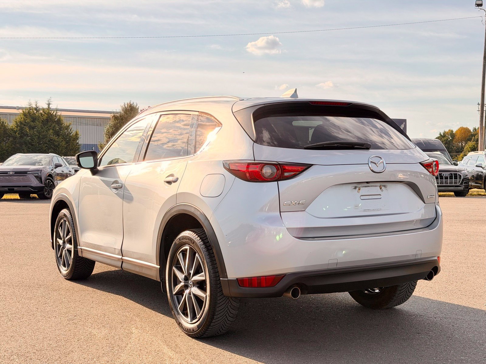 Used 2017 MAZDA CX-5 Grand Touring w/ Premium Package FWD image 13