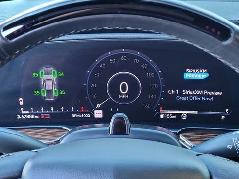 Used 2023 Cadillac Escalade Premium Luxury image 22