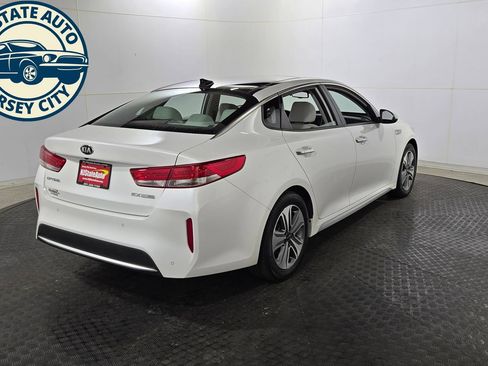 Used 2017 Kia Optima EX w/ Technology Package FWD image 7