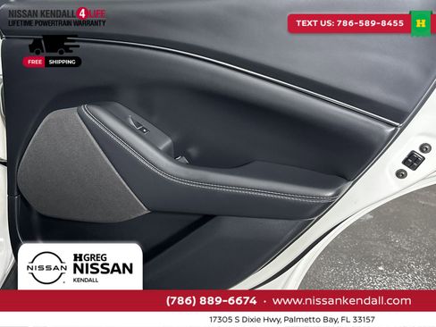 Used 2024 Ford Mustang Mach-E Select image 35